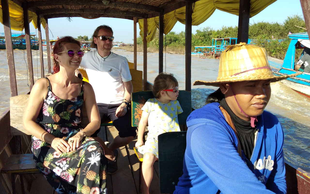 Kampong Luong Floating Village - Taxi In Cambodia